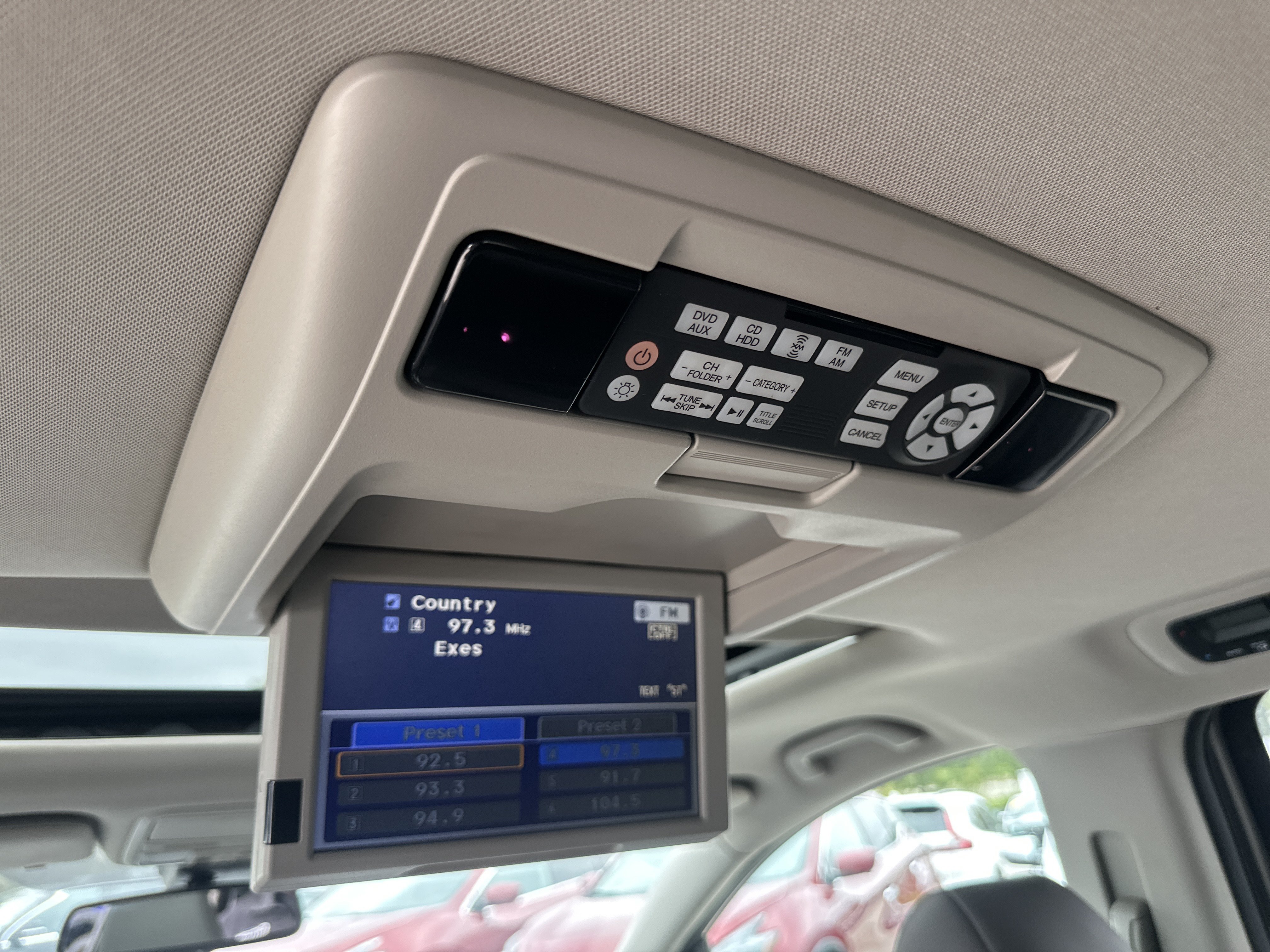 Used 2014 Honda Odyssey Touring image 17