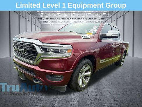 Used 2019 RAM 1500 Limited AWD/4WD image 3