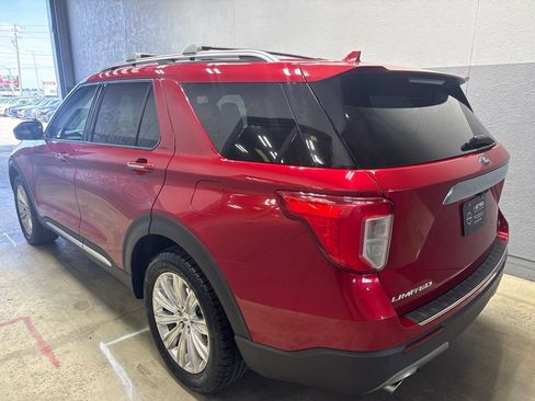 Used 2020 Ford Explorer Limited AWD/4WD image 9