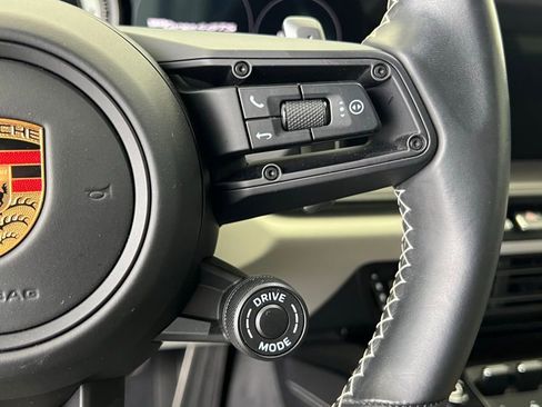 Used 2023 Porsche 911 Targa 4S image 9