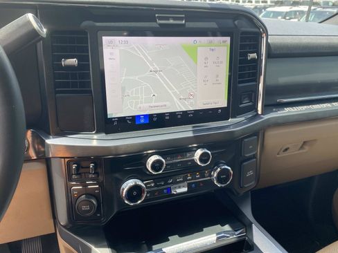 Used 2025 Ford F350 Lariat w/ Chrome Package AWD/4WD image 25