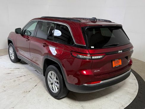 Certified 2025 Jeep Grand Cherokee Laredo X w/ Luxury Tech Group I image 5