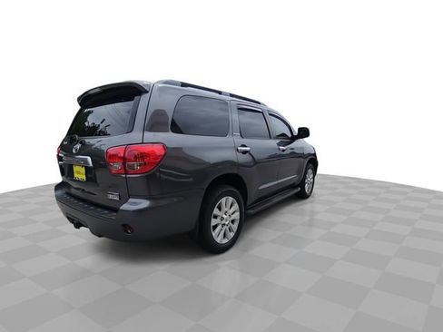 Used 2015 Toyota Sequoia Platinum RWD image 8