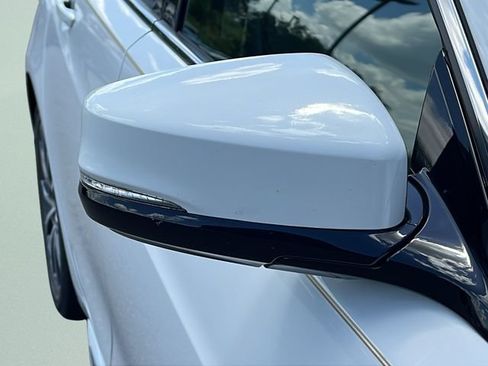 Used 2018 Acura TLX V6 w/ Technology Package FWD image 26