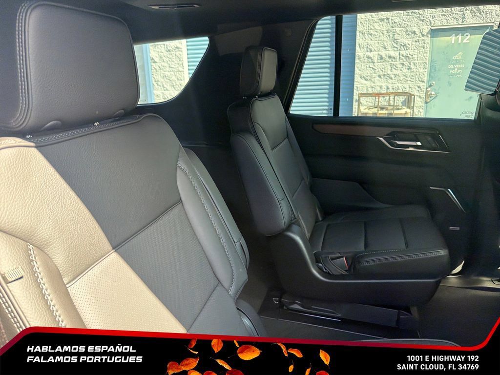 New 2026 GMC Yukon Denali w/ Denali Reserve Package AWD/4WD image 36