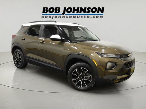 Certified 2021 Chevrolet TrailBlazer ACTIV w/ Sun and Liftgate Package AWD/4WD image 1