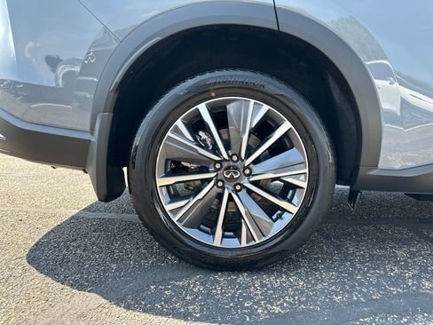 New 2027 INFINITI QX60 Luxe w/ Family Package AWD/4WD image 10