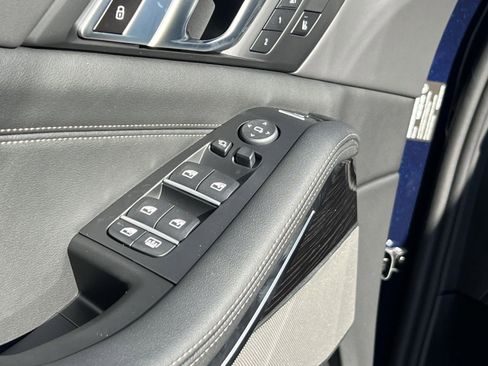 New 2026 BMW X7 xDrive40i w/ M Sport Package image 12