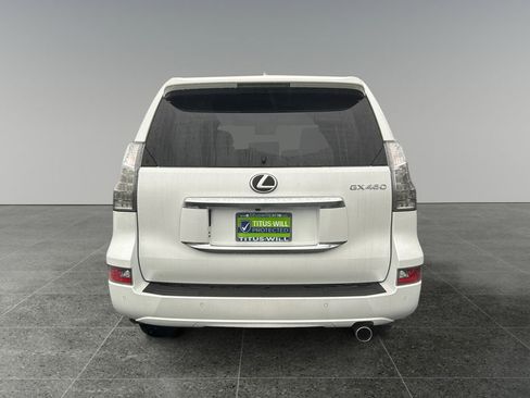 Used 2022 Lexus GX 460 Premium w/ Premium Package image 6