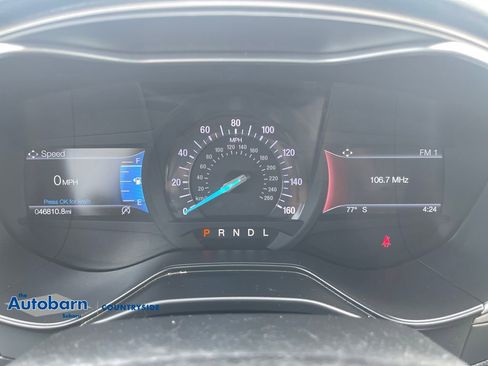 Used 2020 Ford Fusion SE FWD image 15
