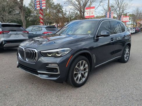 Used 2019 BMW X5 xDrive40i w/ Premium Package 2 image 2