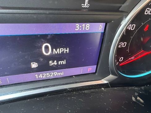 Used 2019 Chevrolet Equinox Premier AWD/4WD image 7
