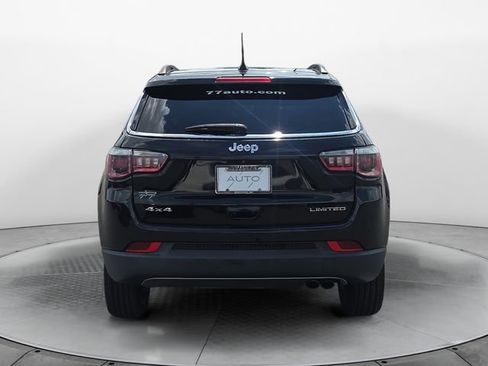 Used 2017 Jeep Compass Limited w/ Navigation Group AWD/4WD image 4