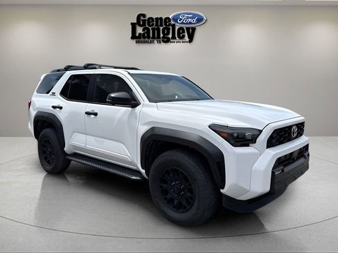 Used 2025 Toyota 4Runner TRD Off-Road Premium AWD/4WD image 12