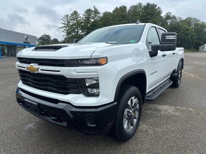 New 2025 Chevrolet Silverado 2500 Custom w/ Custom Value Package