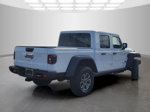 New 2026 Jeep Gladiator Mojave image 4