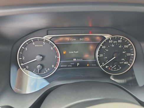 Used 2023 Nissan Rogue SV AWD/4WD image 15