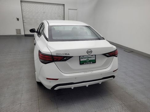 Used 2024 Nissan Sentra S image 6
