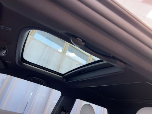 Certified 2025 MINI Cooper S image 15