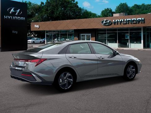 New 2026 Hyundai Elantra Sport image 8