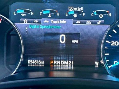 Used 2020 Ford F250 Lariat w/ Lariat Value Package AWD/4WD image 21