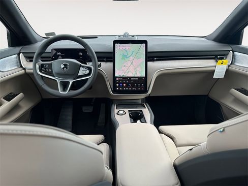 New 2025 Volvo EX90 Ultra image 10