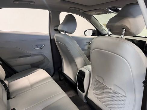 Used 2024 Hyundai Kona Limited image 14