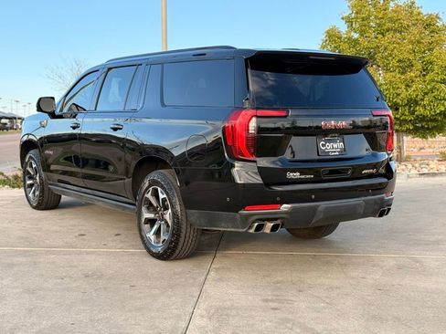 Used 2025 GMC Yukon XL AT4 Ultimate AWD/4WD image 6