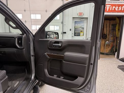 Used 2020 GMC Sierra 1500 Elevation w/ Elevation Value Package AWD/4WD image 31
