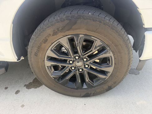 Used 2024 Ford F150 Lariat w/ Equipment Group 502A High AWD/4WD image 33