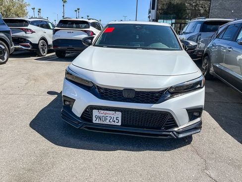 Used 2024 Honda Civic Sport Touring image 5