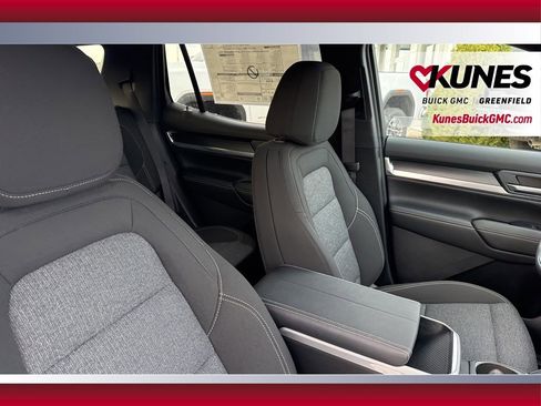 New 2026 GMC Terrain Elevation w/ LPO, Floor Liner Package image 45