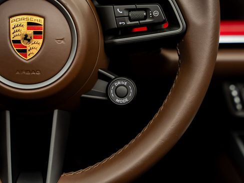 Used 2022 Porsche 911 Carrera S w/ Premium Package RWD image 43