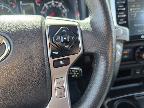 Used 2022 Toyota 4Runner SR5 Premium w/ Moonroof Package image 25