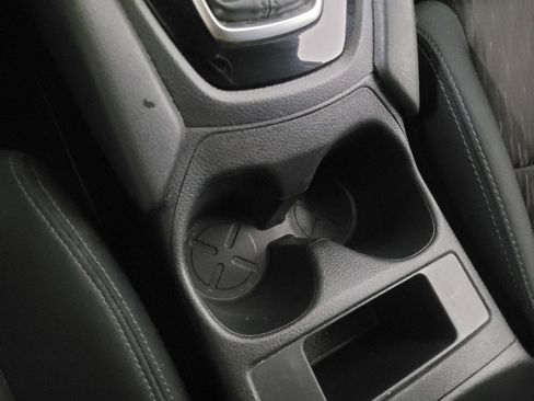 Used 2017 Nissan Rogue S image 26