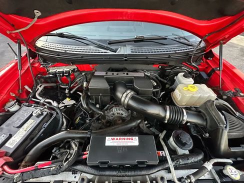 Used 2013 Ford F150 Raptor w/ SVT Exterior Graphics Pkg image 49