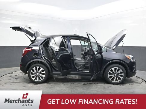 Used 2022 Buick Encore Preferred w/ Safety Package II AWD/4WD image 57