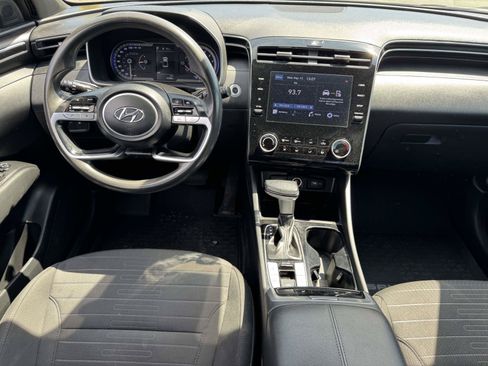 Used 2022 Hyundai Santa Cruz SEL AWD/4WD image 9