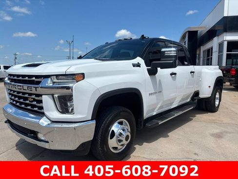 Used 2022 Chevrolet Silverado 3500 LTZ w/ LTZ Plus Package AWD/4WD image 57