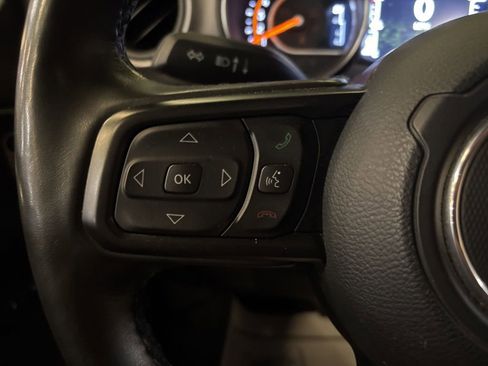 Used 2021 Jeep Wrangler Sport S image 27