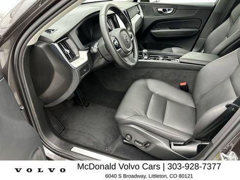 Certified 2025 Volvo XC60 B5 Plus AWD/4WD image 11