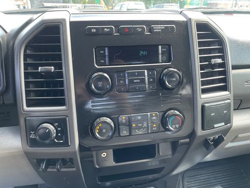 Used 2018 Ford F350 XL w/ Power Equipment Group AWD/4WD image 13