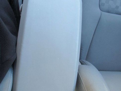 Used 2008 Chevrolet Equinox LS image 28