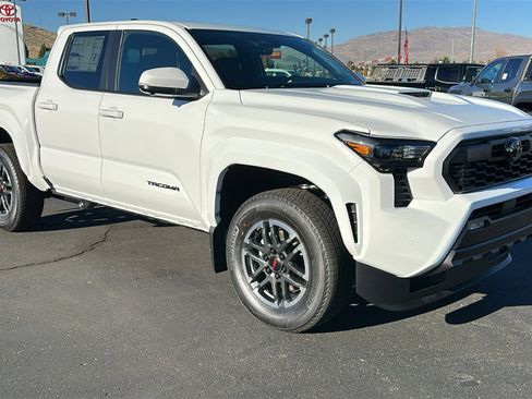 New 2025 Toyota Tacoma TRD Sport image 1