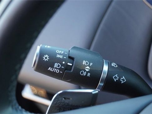 Used 2024 Land Rover Range Rover Sport Dynamic SE image 28