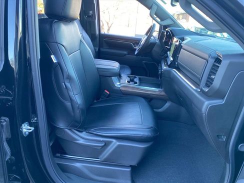 Used 2025 Chevrolet Silverado 2500 LT w/ Trail Boss Package image 28