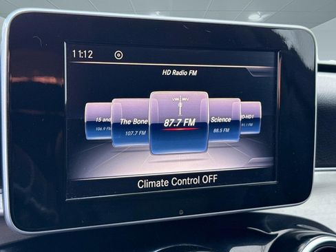 Used 2015 Mercedes-Benz C 300 4MATIC Sedan image 21