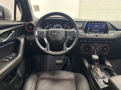 Used 2022 Chevrolet Blazer RS w/ Enhanced Convenience Package image 24
