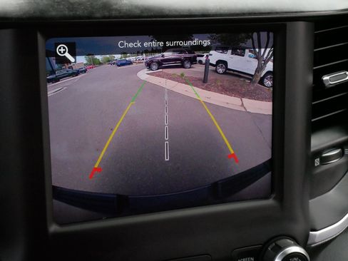 Used 2020 RAM 1500 Big Horn AWD/4WD image 30