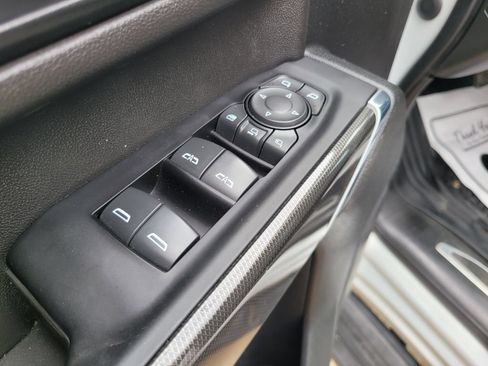 Used 2022 GMC Sierra 2500 AT4 AWD/4WD image 28